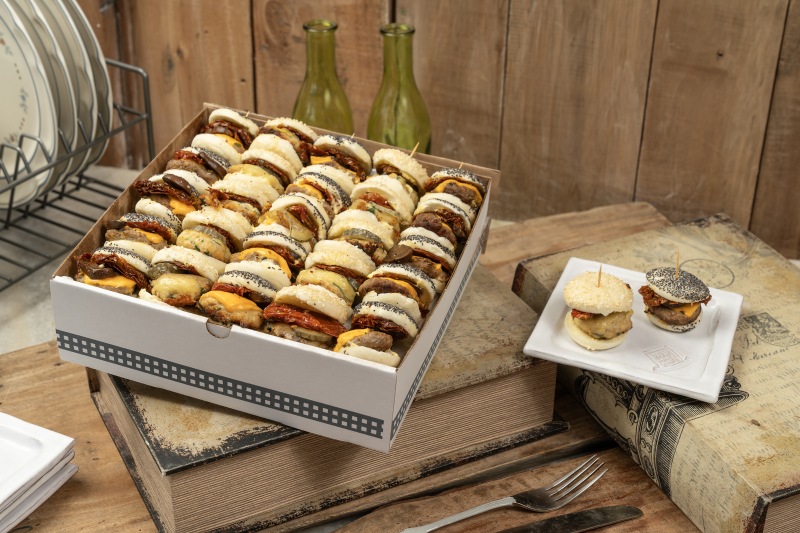 CAJA CHICA HAMBURGUESITAS